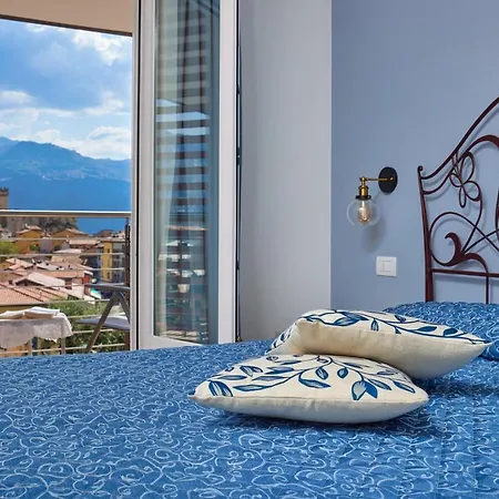 Eco Ariston 3* מאלצ'סינה