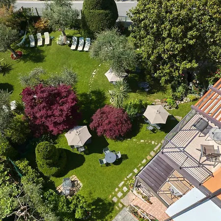 Eco Ariston Hotel 3*